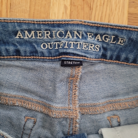 AE Denim Cut-Off Shorts - Picture 4 of 6